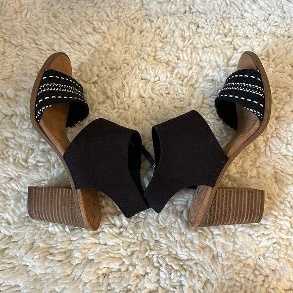 Black and White Boho Bohemian Neutral Heels - Picture 6 of 9